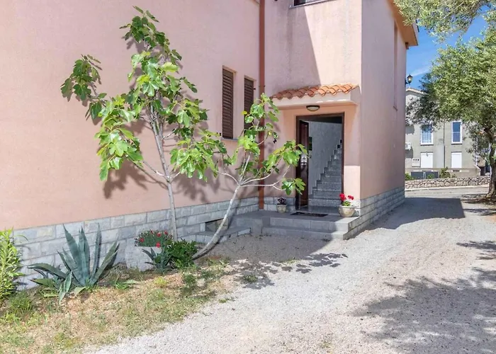 With A - C In Punat-insel Krk 55103 Апартаменты *