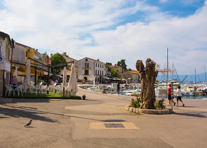 Апартаменты With A - C In Punat-insel Krk 55103 *